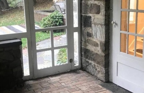 Tomkins Cove House | Charming Hudson Valley 3-Bedroom Family Getaway