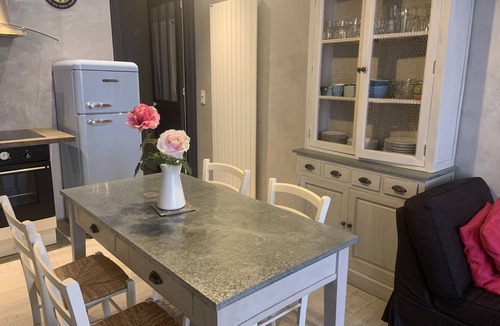 Quartier Vieux Marche-Cathedrale Apartment | Charming hyper center duplex