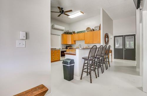 Ellston House | Charming Iowa Home: 1 Mi to Golf