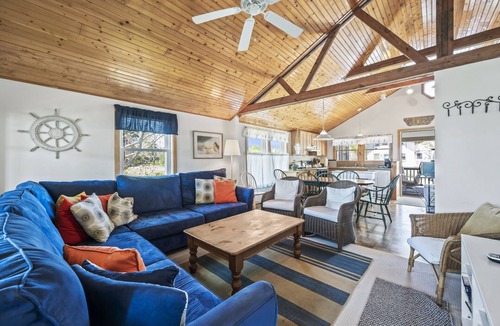 Chincoteague House | Charming island cottage by Seaside Vacations & Sales