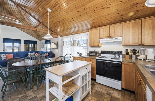 Chincoteague House | Charming island cottage by Seaside Vacations & Sales