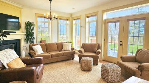 Malpeque House | Charming Island Getaway