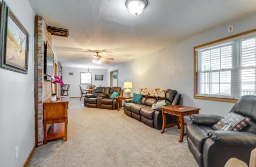 Newkirk House | Charming Kaw Lake Country Home w/Game Room!
