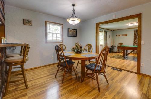 Newkirk House | Charming Kaw Lake Country Home w/Game Room!