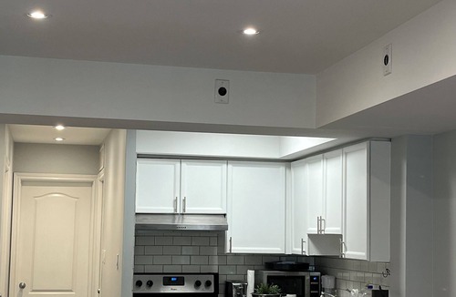King West Village House | Charming King West accommodations