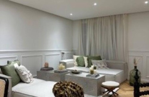 Les Puces de Saint-Ouen Apartment | Charming loft apartment at the gates of Sacré Coeur