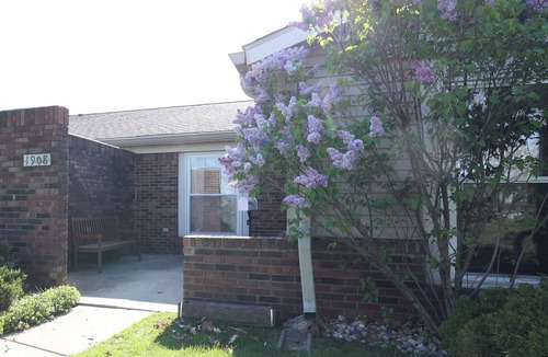 Lafayette Condo | Charming Lafayette Condo: Cozy Retreat in Indiana
