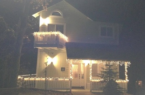 Cedar Glen House | Charming Lake Arrowhead Escape-Dog Friendly