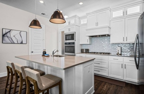 Rowlett House | Charming Lake House Retreat in Rowlett