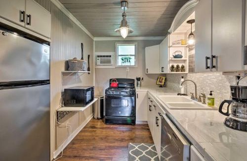 Apache Shores House | Charming Lake Travis Cottage - 21 Mi to Downtown