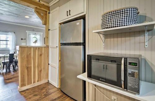 Apache Shores House | Charming Lake Travis Cottage - 21 Mi to Downtown