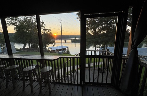 Northport Condo | Charming Lake Tuscaloosa Retreat
