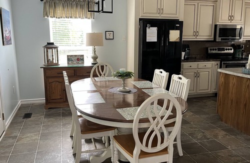 Spring City House | Charming lakefront home for peaceful mornings and relaxing evenings.