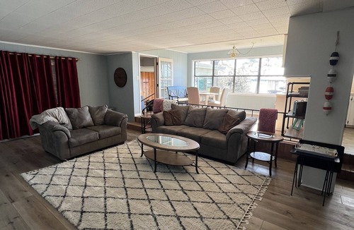 Long Branch House | Charming Lakehouse in Peaceful Setting