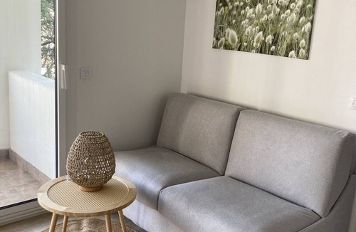 Aix-les-Bains Apartment | Charming lakeside T2