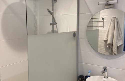 Aix-les-Bains Apartment | Charming lakeside T2