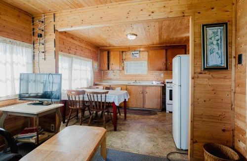 Lakefield House | Charming Lakeview Family Resort in Katchwanooka with Private BBQ and firepit
