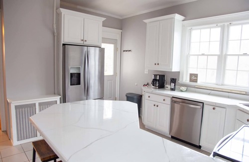 South Main Street House | Charming Lakeview House w/Pool & Fire Pit