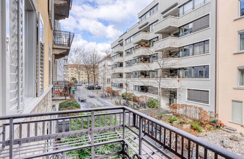 District 4 Apartment | Charming Langstrasse 3.5 Room w/Storage, 5 mins to Tram, by Blueground