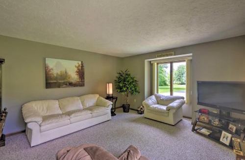 Lewiston Apartment | Charming Lewiston Apt 10 Miles to Niagara Falls!