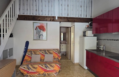 Saint-Pierre-la-Mer Cabin | Charming little house in residence with swimming pool.
