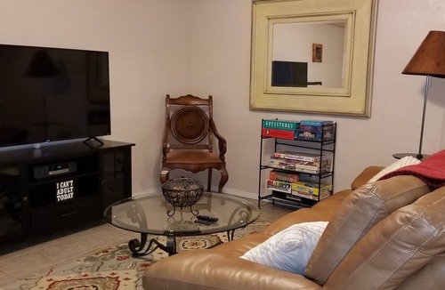 Heber House | Charming, light, bright 2 bedroom apartment