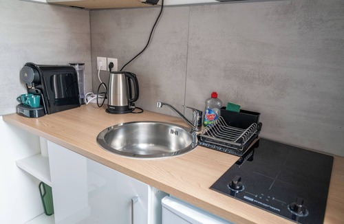 Cambrai Apartment | Charming, light-filled studio - Centre-ville-Gare