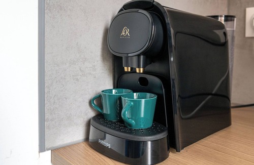 Cambrai Apartment | Charming, light-filled studio - Centre-ville-Gare