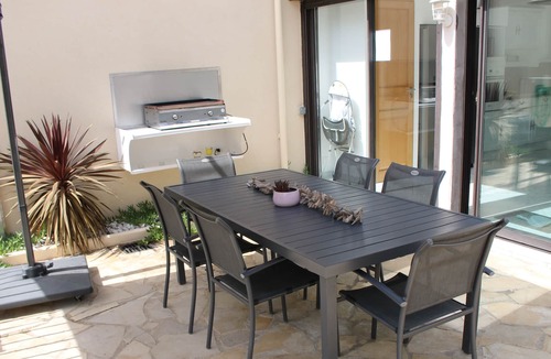 La Croix-Valmer House | Charming little beach house private pool