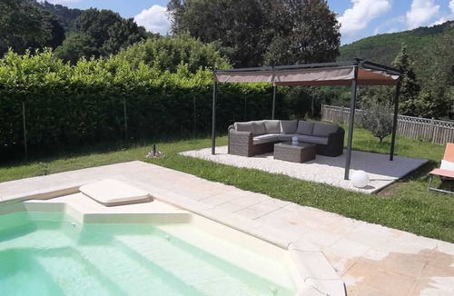 Pont-de-Labeaume House | Charming little stone house with private pool