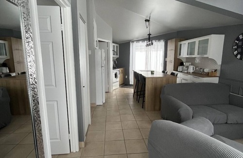 Val-Brillant Ski Chalet | Charming little condo near a lake — 4 seasons, all inclusive.