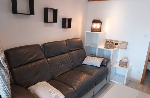 Seyresse Apartment | CHARMING LITTLE CORNER