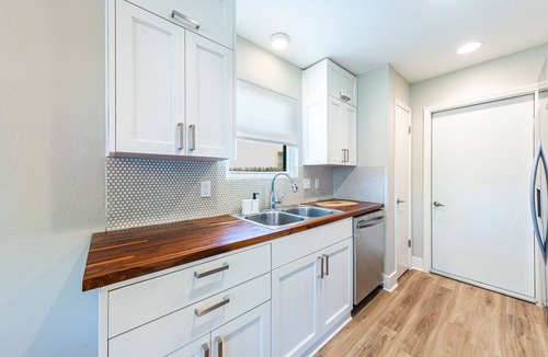 Buckingham Estates House | Charming little house in South Austin!