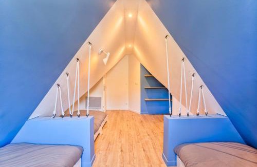 Varaville House | Charming little townhouse by the sea