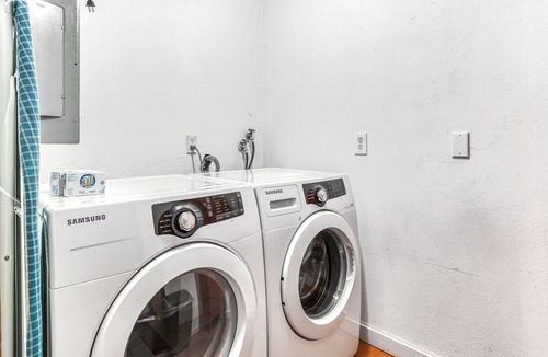 Mount Hood Village Ski Chalet | Charming Lodge-Style Home with Fireplace, Private Hot Tub, & Shared Pool Access