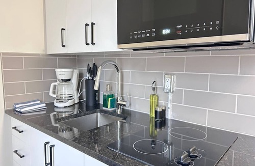 Sandy Hill Apartment | Charming loft in Sandy Hill – Near U Ottawa