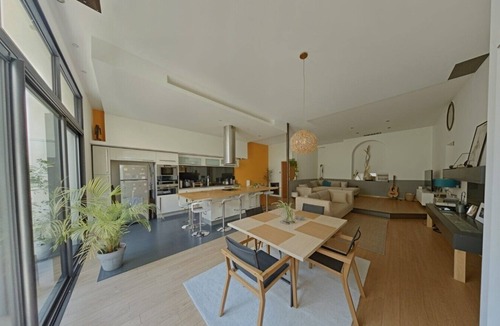 Gambetta Apartment | Charming LOFT with quiet inner courtyard 10 minutes from the center