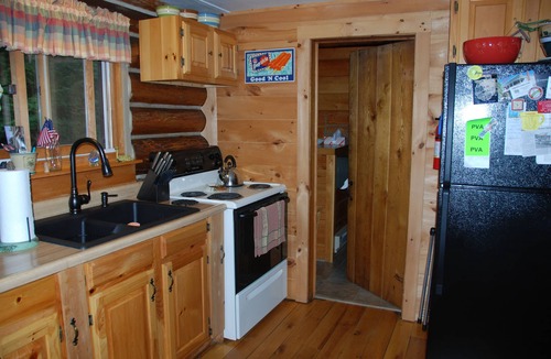 Bolton Landing Cabin | Charming Log Cabin Overlooking Lake George