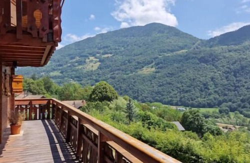 Marthod Ski Chalet | Charming log cabin