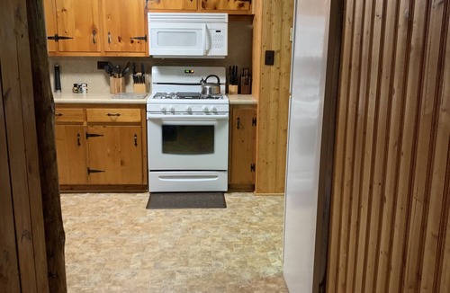 Wellsboro Cabin | Charming Log Cabin on Pine Creek Rail Trail