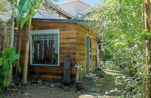 Gauriaguet House | Charming longère sleeps 15 with indoor pool