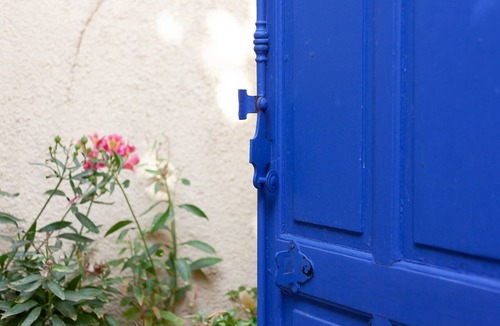 Saint-Henri House | Charming Maisonnette for 6-8 Guests with Terrace and Wi-Fi