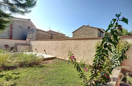 Thuir House | Charming manor house