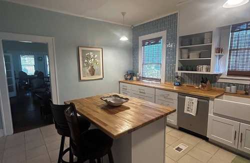 Midtown House | Charming Masters Week Cottage