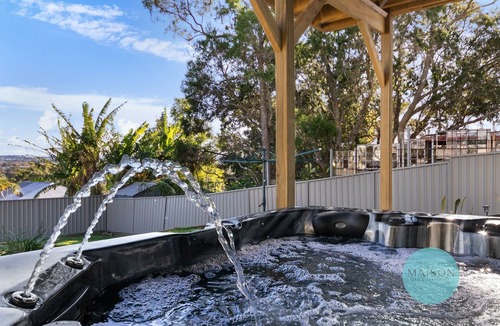 Merewether House | Charming Merewether Cottage