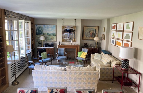 Quartier de l'Ecole-Militaire House | Charming Mews House near Rodin Museum - 4 to 5 bdrs - 3bthrs- 3 floors