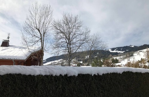 Demi-Quartier Apartment | Charming mezzanine studio for 4 in rural setting, parking