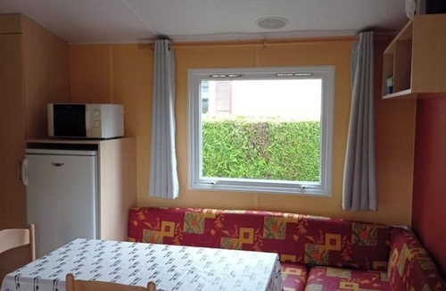 Saint-Cheron House | Charming Mobil-Home Camping 3* (40 min from Paris)