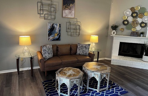 Cordova Condo | Charming Modern Condo