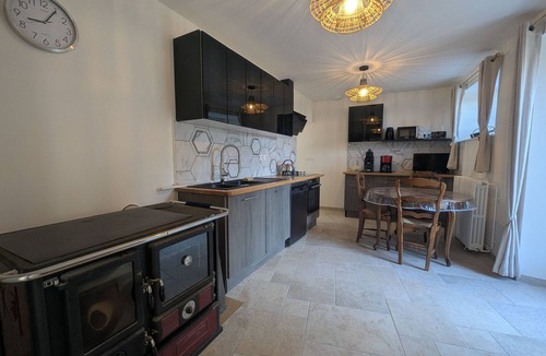 Bricon Cottage | Charming modern gîte for 8 in natural setting